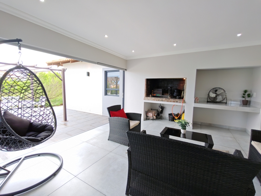3 Bedroom Property for Sale in Langebaan Country Estate Western Cape